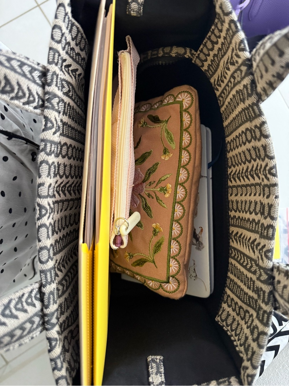 Marc Jacobs Black and Beige Logo Canvas Tote - Picture 5 of 5